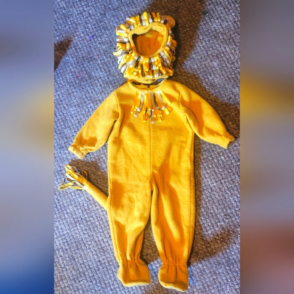 HANDMADE toddler lion costume sz 18M-2T Full body suit w/ headress velcro closur